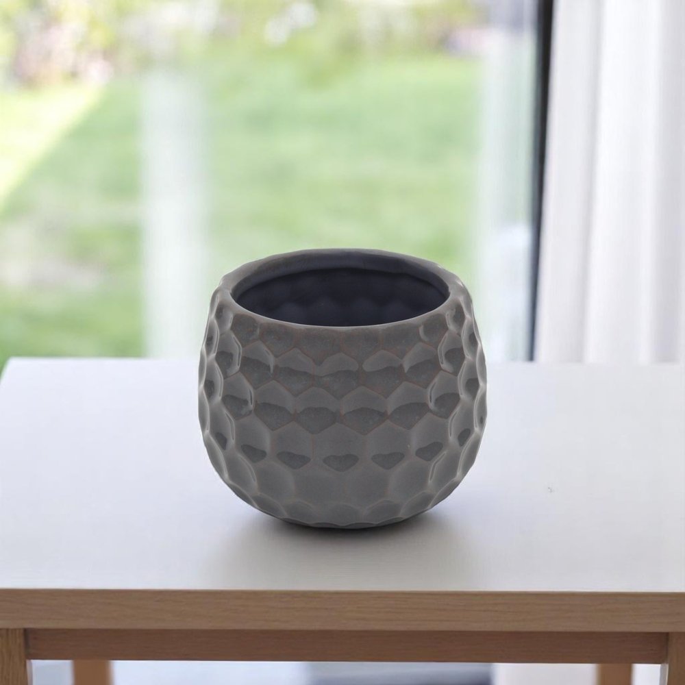 Gray Ceramic 17 Ounce Round Distressed Pot Planter HomeRoots