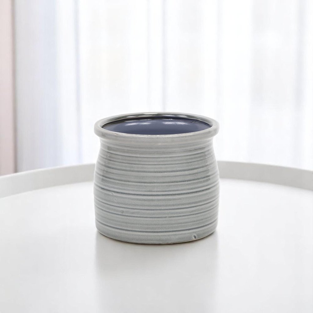 Gray Ceramic 51 Ounce Striped Round Distressed Pot Planter HomeRoots
