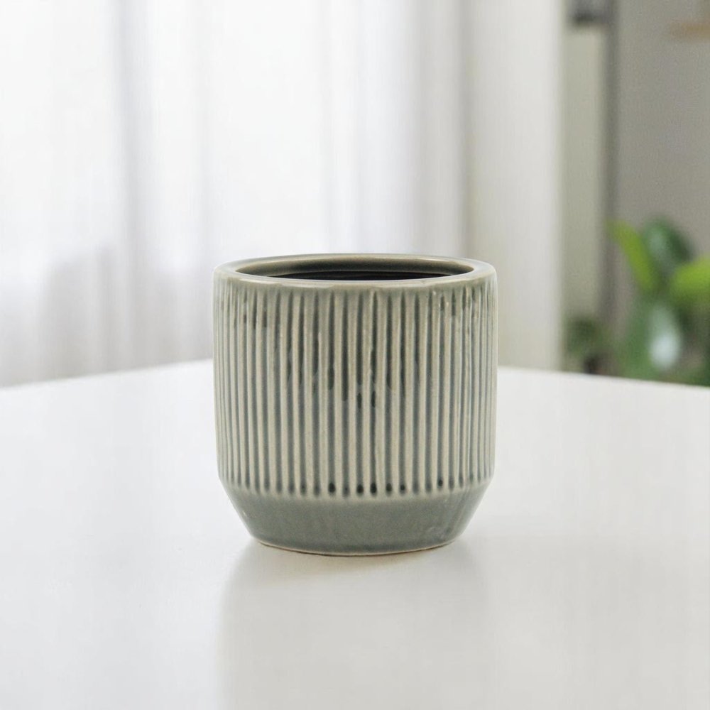 Gray Ceramic 17 Ounce Striped Round Distressed Pot Planter HomeRoots