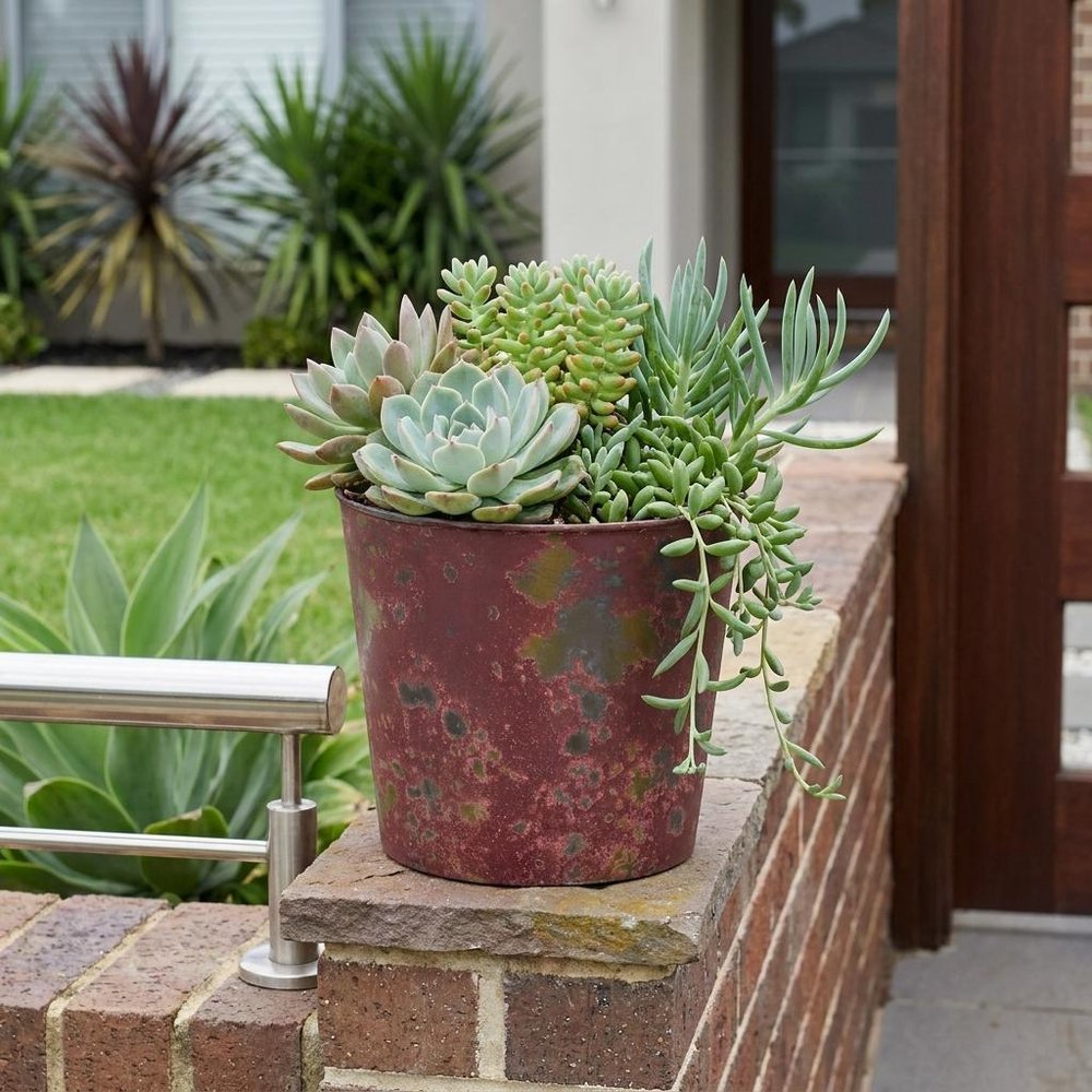 7" Red Recycled Plastic Indoor Outdoor Round Pot Planter HomeRoots