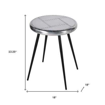 23" Silver Round End Table HomeRoots