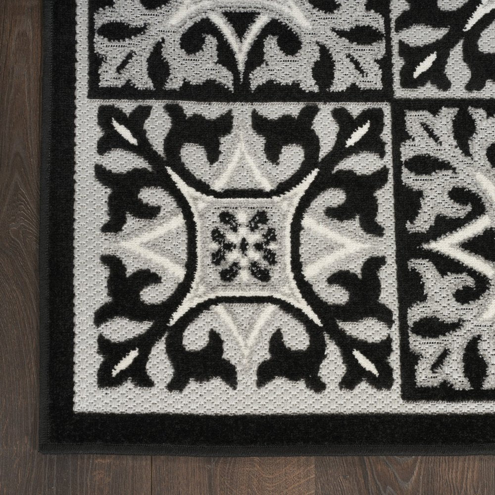 8' X 11' Blue Geometric Non Skid Indoor Outdoor Area Rug — view 9