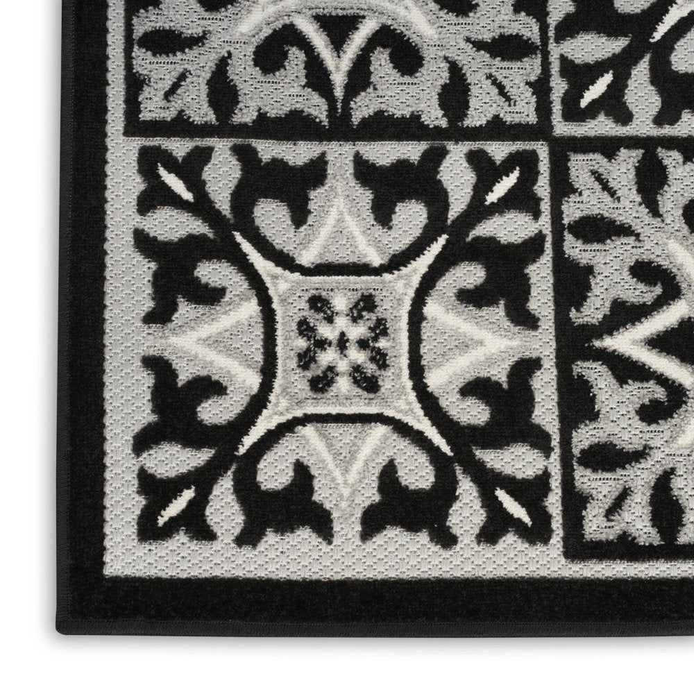 8' X 11' Blue Geometric Non Skid Indoor Outdoor Area Rug — view 5