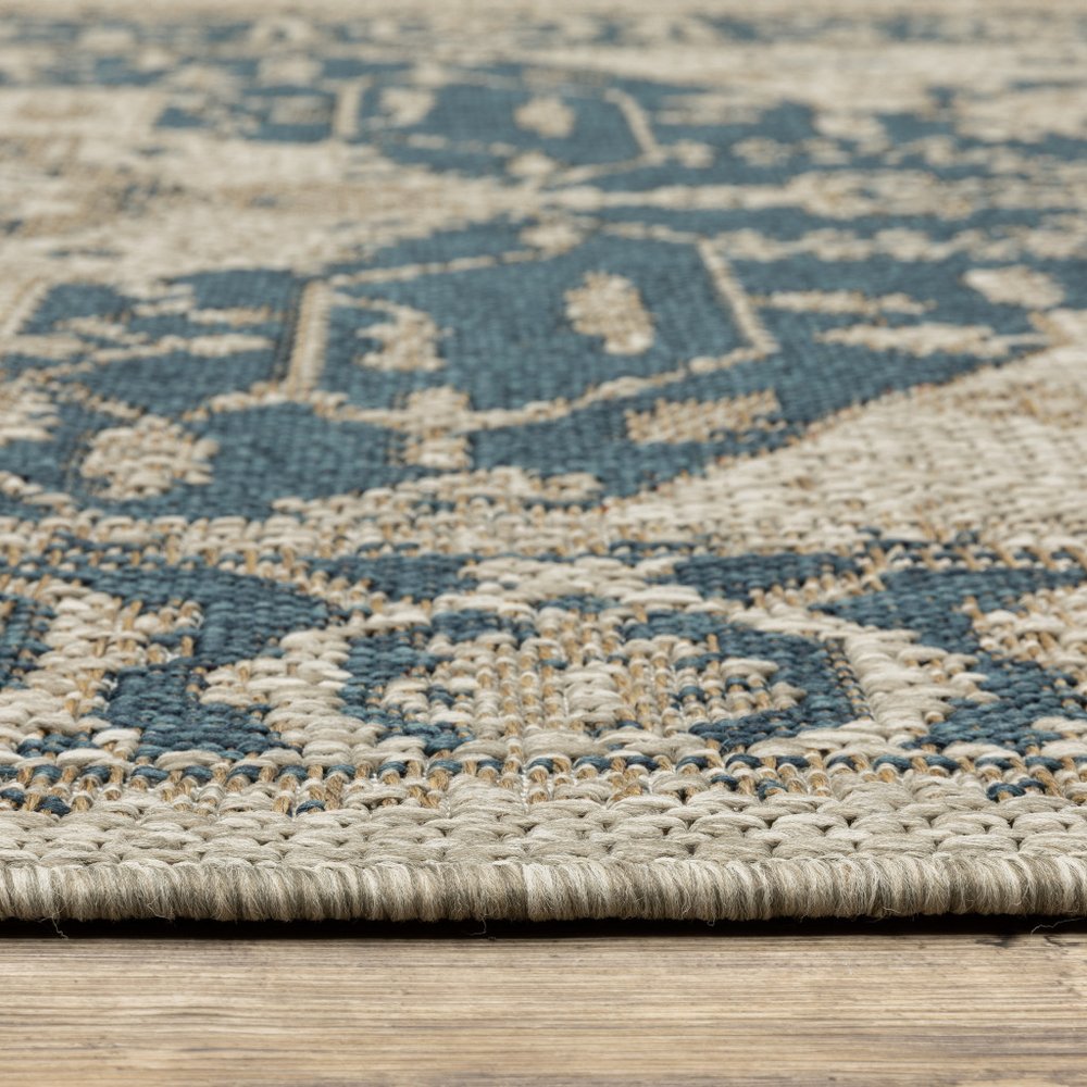 5' X 7' Gray Oriental Stain Resistant Indoor Outdoor Area Rug — view 3