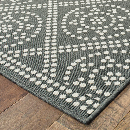 8' X 11' Gray and Ivory Geometric Stain Resistant Indoor Outdoor Area Rug