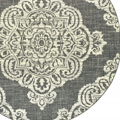 8' X 8' Gray and Ivory Round Oriental Stain Resistant Indoor Outdoor Area Rug - 0" (L) x 94" (W) x 94" (H)