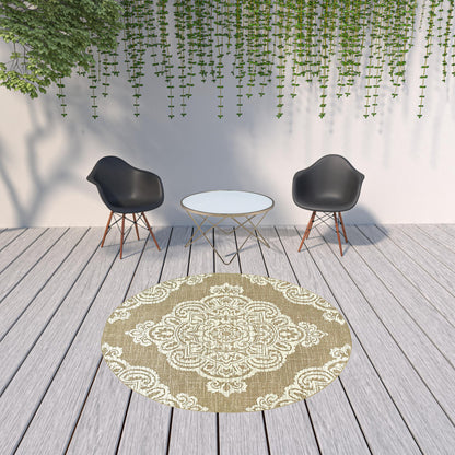 8' X 8' Tan Round Oriental Stain Resistant Indoor Outdoor Area Rug - 0" (L) x 94" (W) x 94" (H)