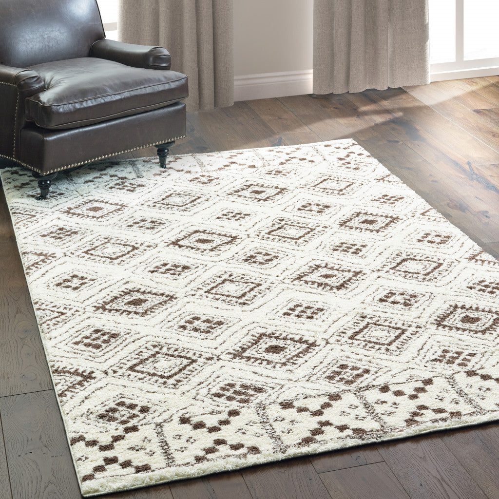 10' X 13' Ivory And Brown Geometric Shag Power Loom Stain Resistant Area Rug - 24.0" (L) x 36.0" (W) x 0.08" (H)