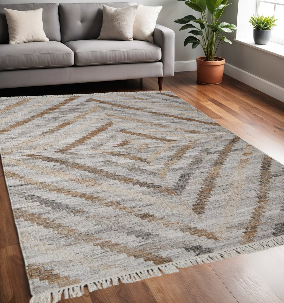 5' X 8' Gray And Brown Geometric Hand Woven Area Rug With Fringe — view 1