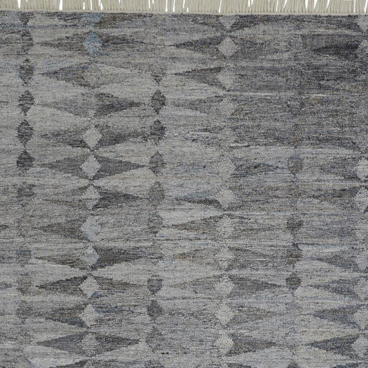 4' X 6' Gray And Black Geometric Hand Woven Area Rug With Fringe