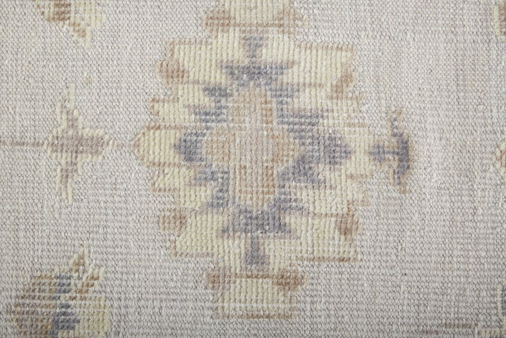 4' X 6' Orange and Ivory Floral Hand Knotted Area Rug — view 69