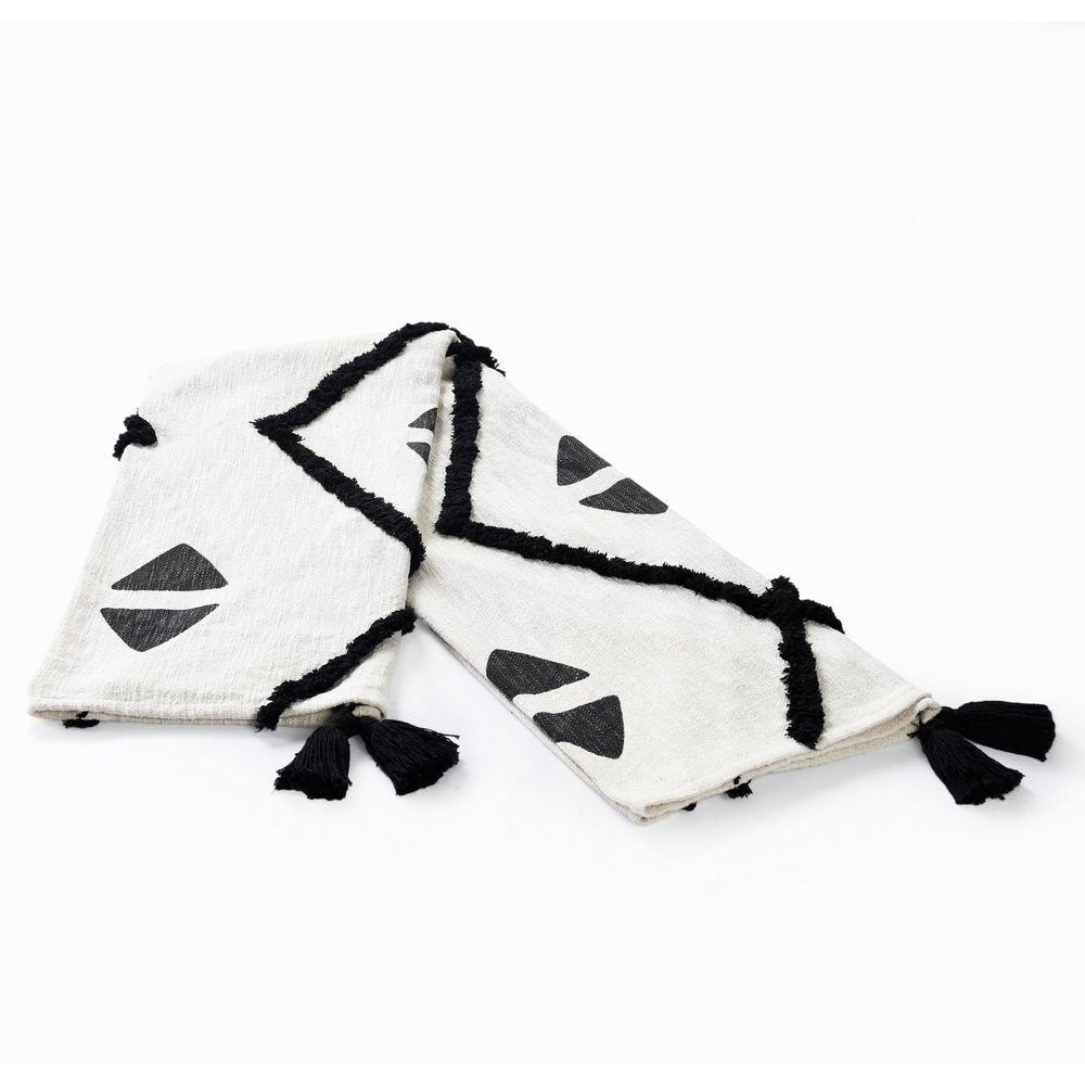 50" X 60" Black and White Woven Cotton Geometric Throw Blanket with Tassels HomeRoots