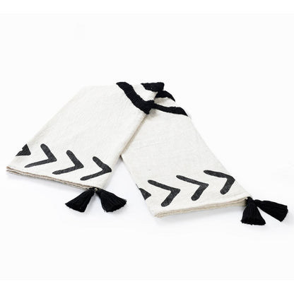 50" X 60" Black and White Woven Cotton Geometric Throw Blanket with Tassels HomeRoots