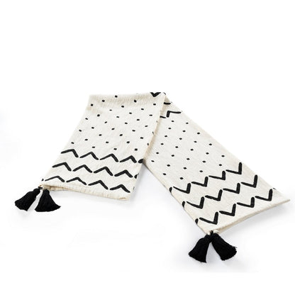 50" X 60" Black and White Woven Cotton Chevron Throw Blanket with Tassels HomeRoots