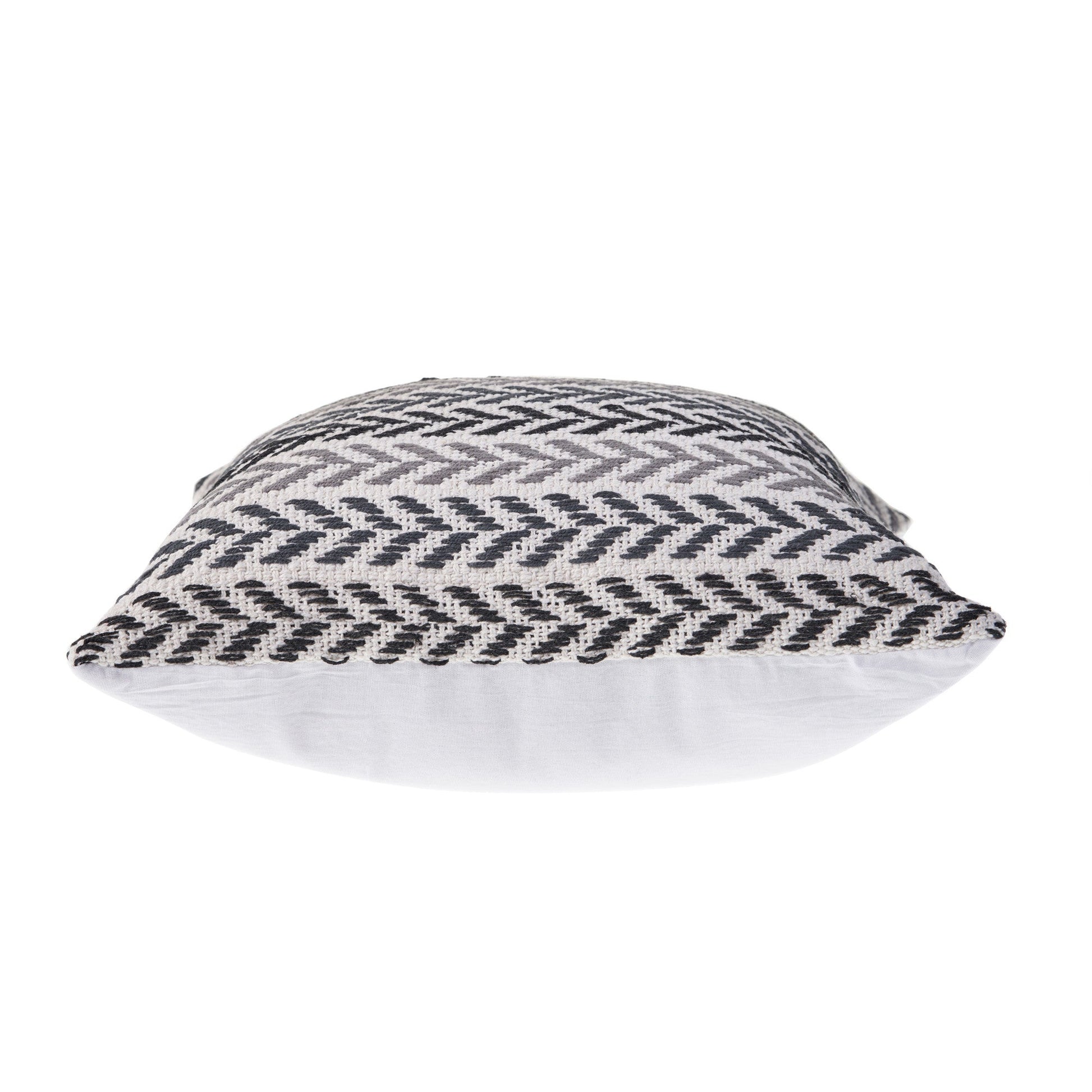18" X 18" Gray Black And White 100% Cotton Chevron Zippered Pillow FurniFindUSA