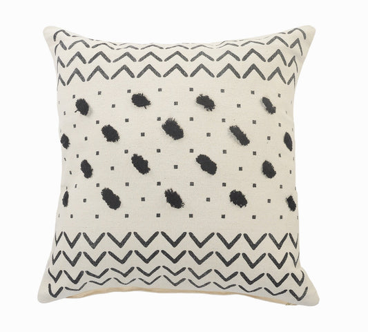 20" X 20" Cream And Black 100% Cotton Chevron Zippered Pillow FurniFindUSA