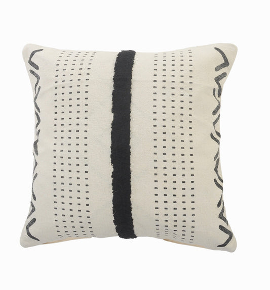 20" X 20" Cream And Black 100% Cotton Geometric Zippered Pillow 4.0" (L) x 20.0" (W) x 20.0" (H) FurniFindUSA