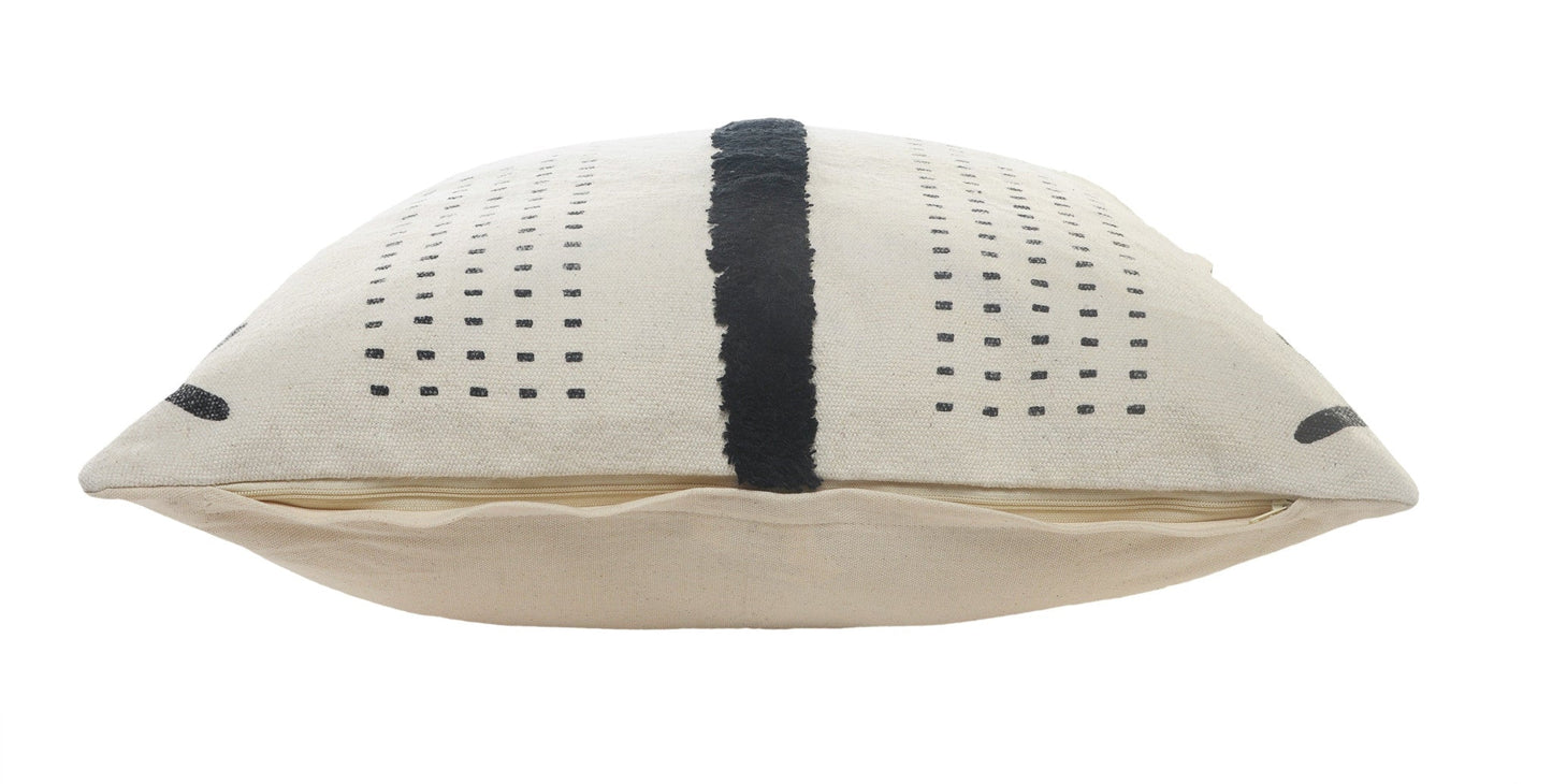 20" X 20" Cream And Black 100% Cotton Geometric Zippered Pillow 4.0" (L) x 20.0" (W) x 20.0" (H) FurniFindUSA