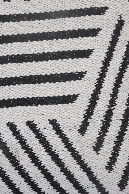 20" Black And White Cotton Geometric Throw Pillow HomeRoots