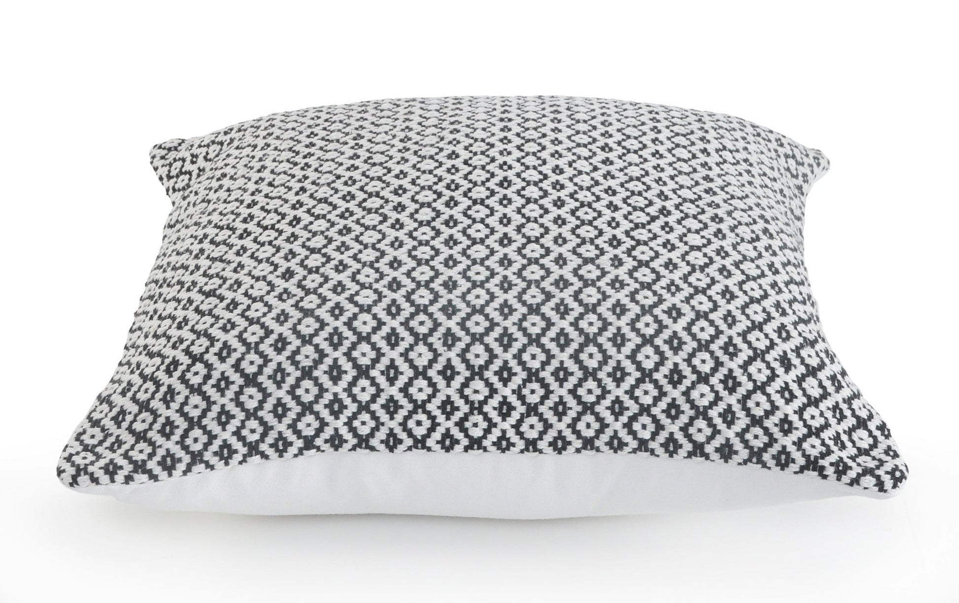 18" X 18" Black And White 100% Cotton Geometric Zippered Pillow FurniFindUSA