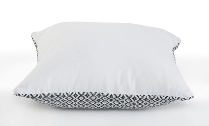 18" X 18" Black And White 100% Cotton Geometric Zippered Pillow FurniFindUSA