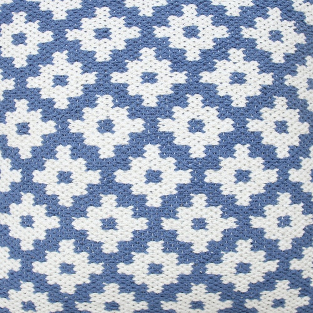 20" X 20" Blue And White 100% Cotton Geometric Zippered Pillow — view 7
