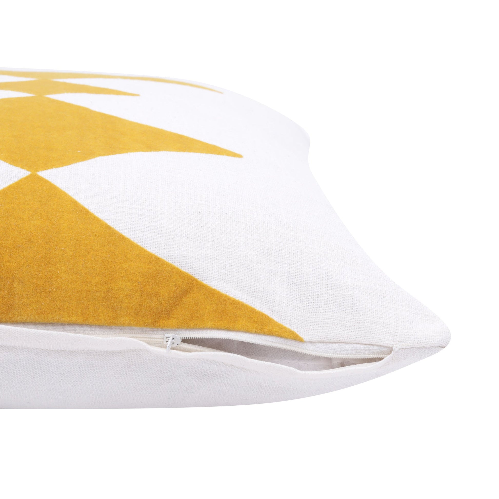 20" X 20" Yellow And White 100% Cotton Diamond Zippered Pillow FurniFindUSA