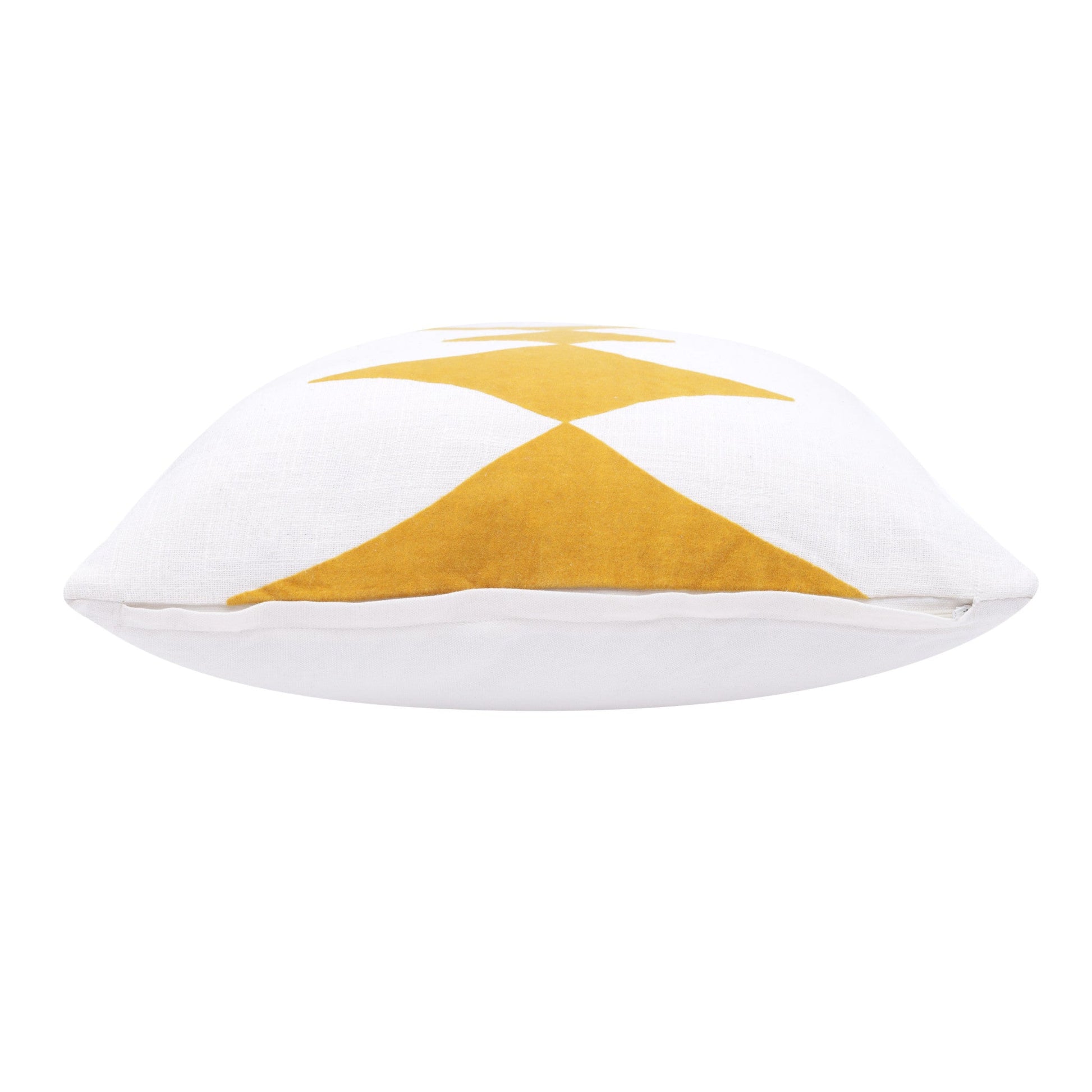 20" X 20" Yellow And White 100% Cotton Diamond Zippered Pillow FurniFindUSA
