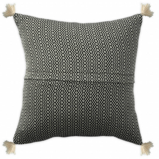 18" X 18" Black 100% Cotton Geometric Zippered Pillow FurniFindUSA