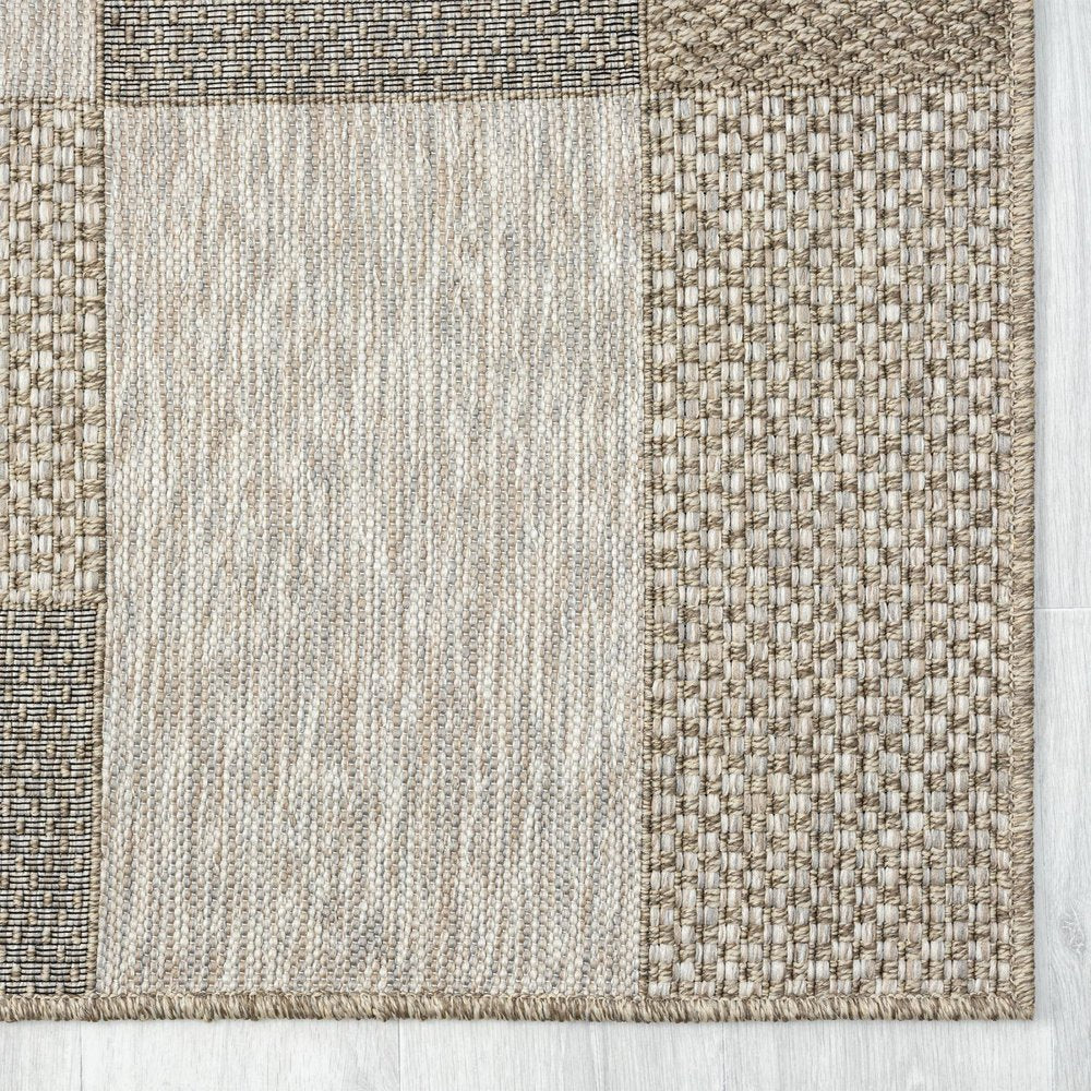 5' X 7' Gray Geometric Handmade Indoor Outdoor Area Rug — view 4