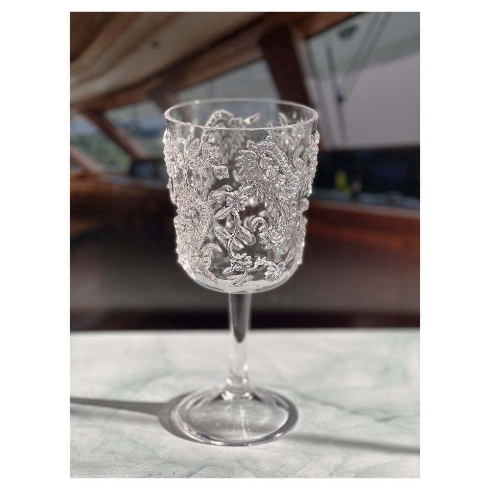 Set of Four Clear Paisley Acrylic Stemmed All Purpose Wine Glass HomeRoots