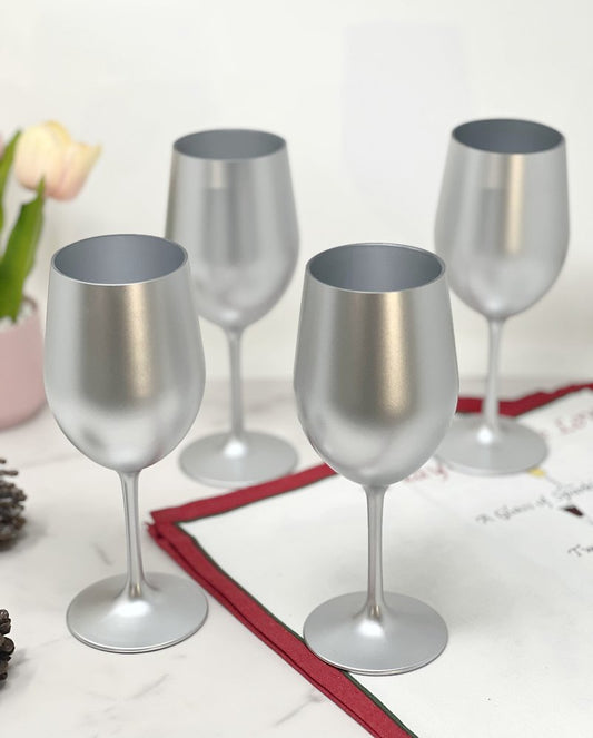 Set of Four Silver Acrylic Stemmed All Purpose Wine Glass HomeRoots