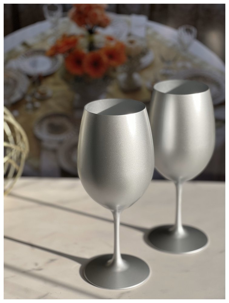 Set of Four Silver Acrylic Stemmed All Purpose Wine Glass HomeRoots
