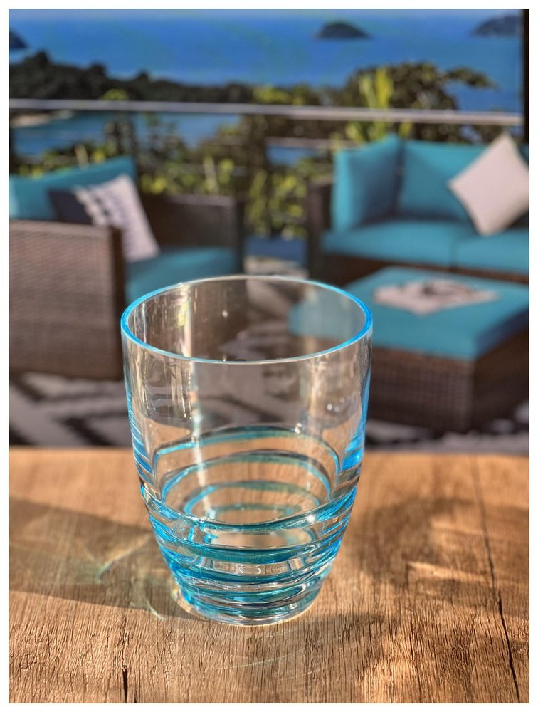 Set of Four Clear and Blue Acrylic Stemless Whiskey Glasses HomeRoots