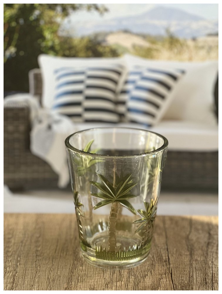 Set of Four Green Floral Acrylic Stemless Whiskey Glass HomeRoots