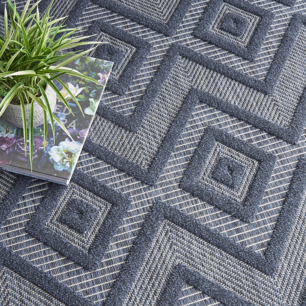 8' X 10' Navy Blue Indoor Outdoor Area Rug — view 7