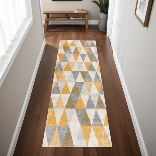 8' Yellow Round Geometric Washable Non Skid Area Rug - 89.0" (H) x 89.0" (W) x 0.4" (D)