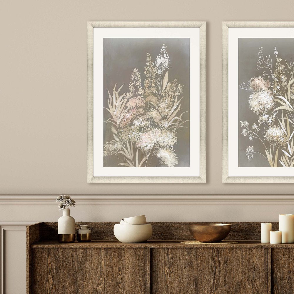 Delicate Bunch I Gold Framed Print Wall Art