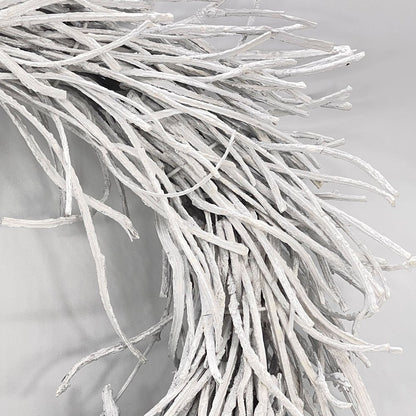 28" White Willow Dried Wreath HomeRoots