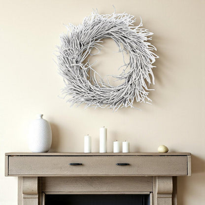 28" White Willow Dried Wreath HomeRoots