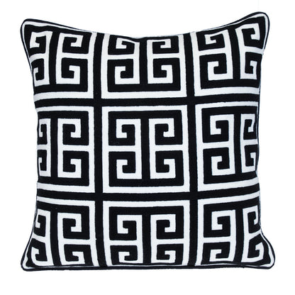 20" Black and White Interlocking Cotton Throw Pillow FurniFindUSA