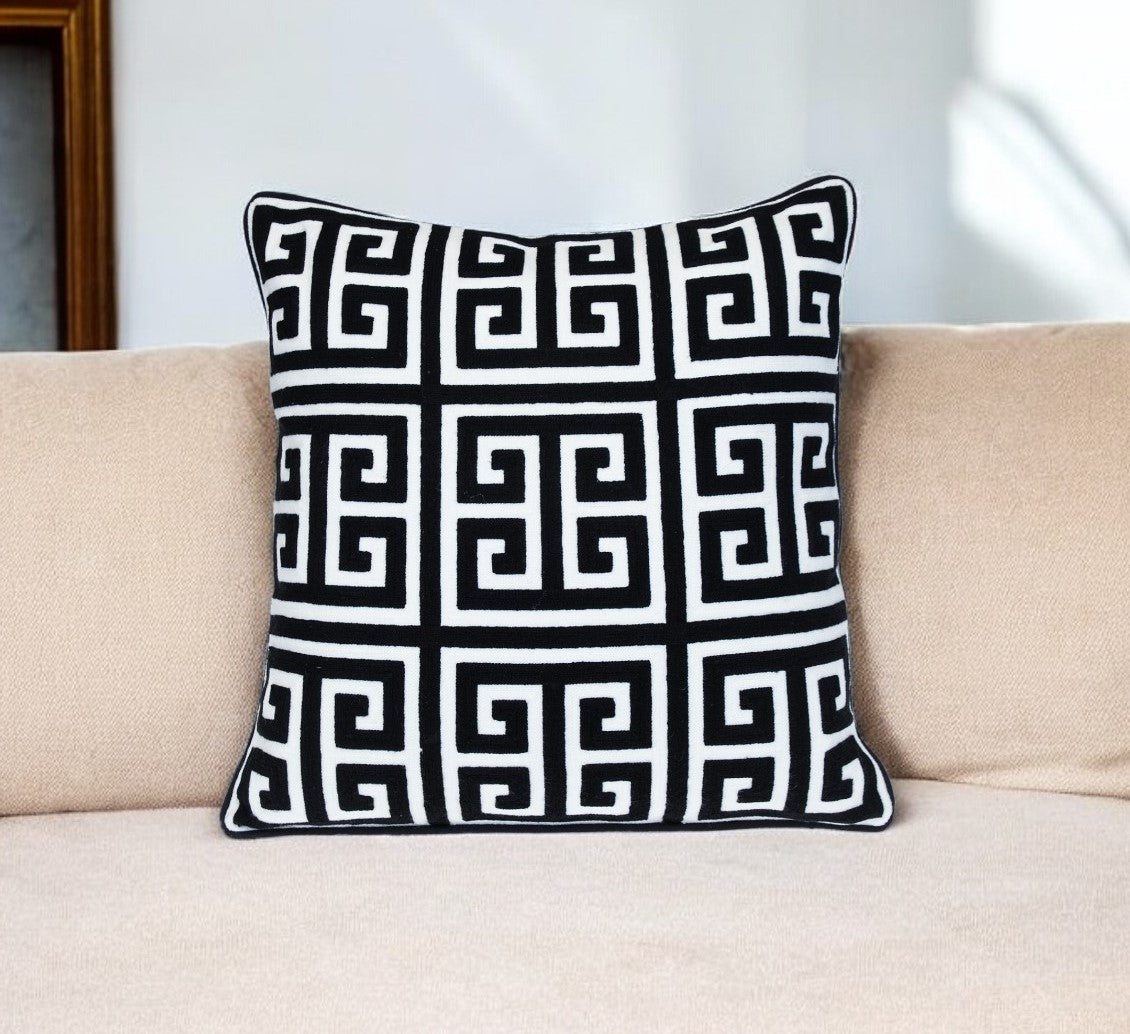20" Black and White Interlocking Cotton Throw Pillow FurniFindUSA