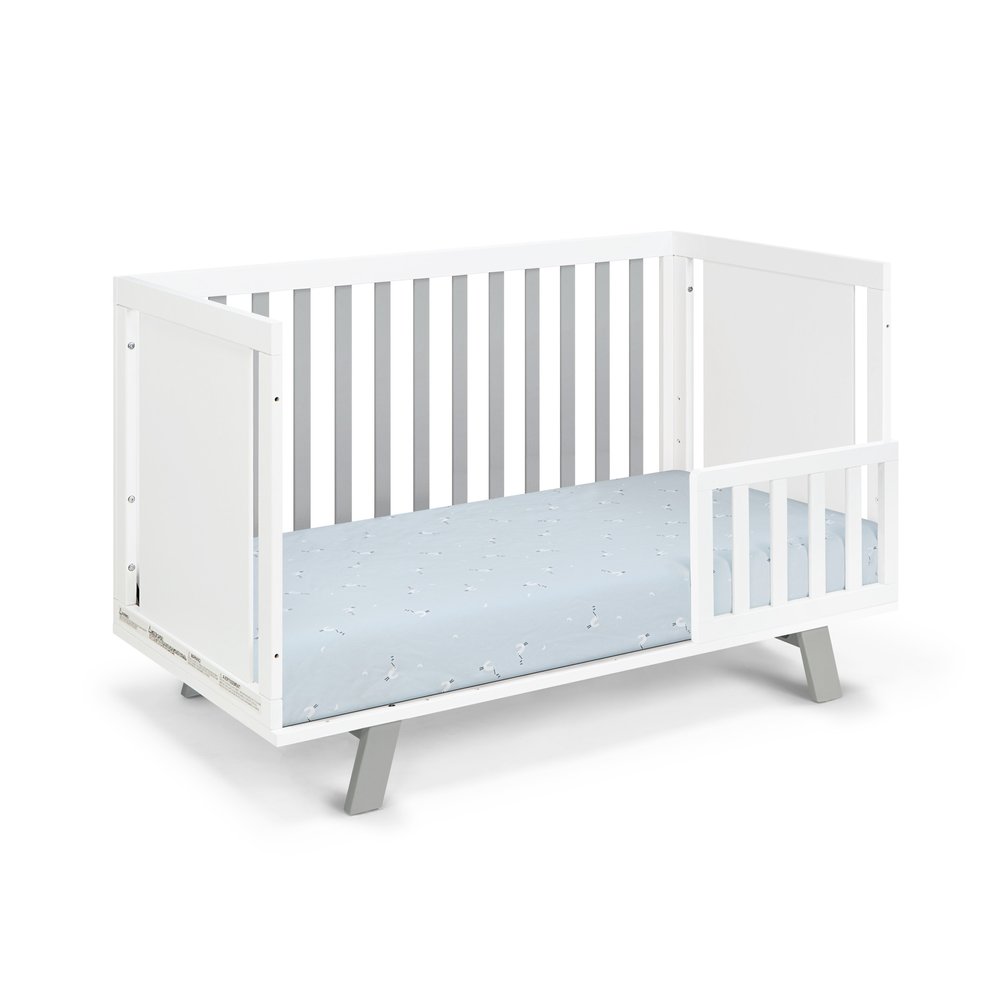 Gray and White Solid and Manufactured Wood Standard Three In One Convertible Crib HomeRoots