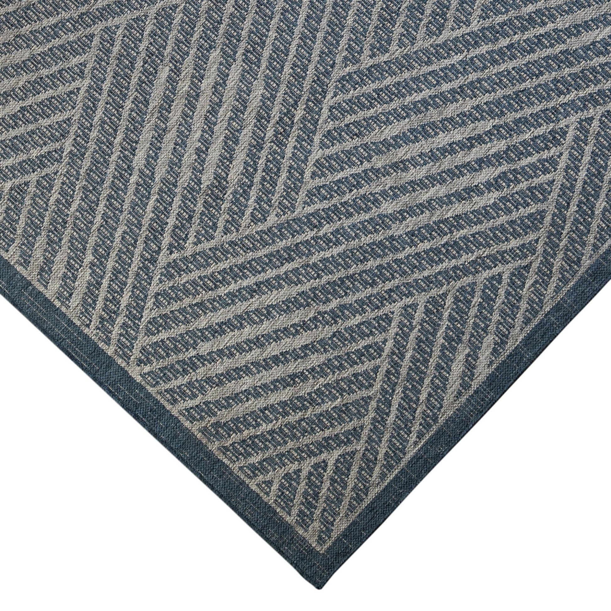 4' x 6' Gray and Blue Geometric Stain Resistant Indoor Outdoor Area Rug - FurniFindUSA