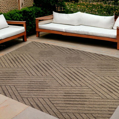 8' x 10' Beige Geometric Stain Resistant Indoor Outdoor Area Rug - FurniFindUSA