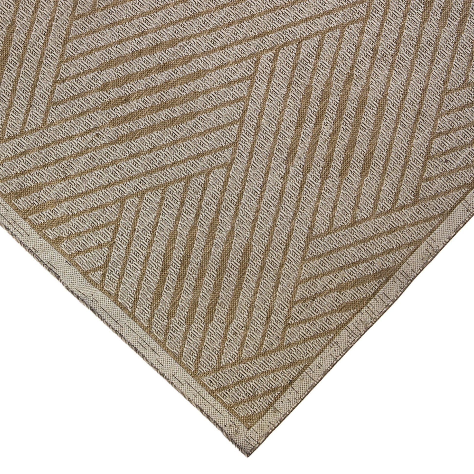 8' x 10' Beige Geometric Stain Resistant Indoor Outdoor Area Rug - FurniFindUSA