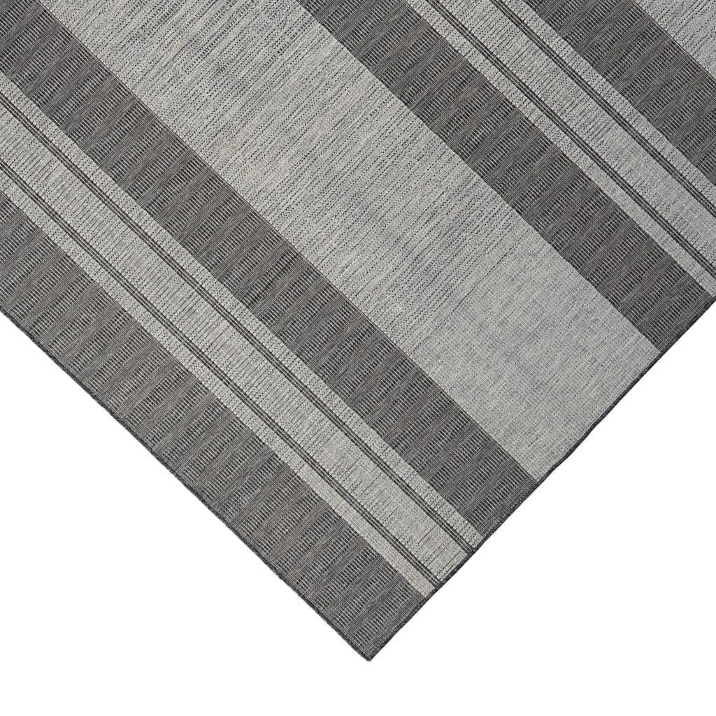 4' x 6' Blue and Gray Striped Stain Resistant Indoor Outdoor Area Rug - FurniFindUSA