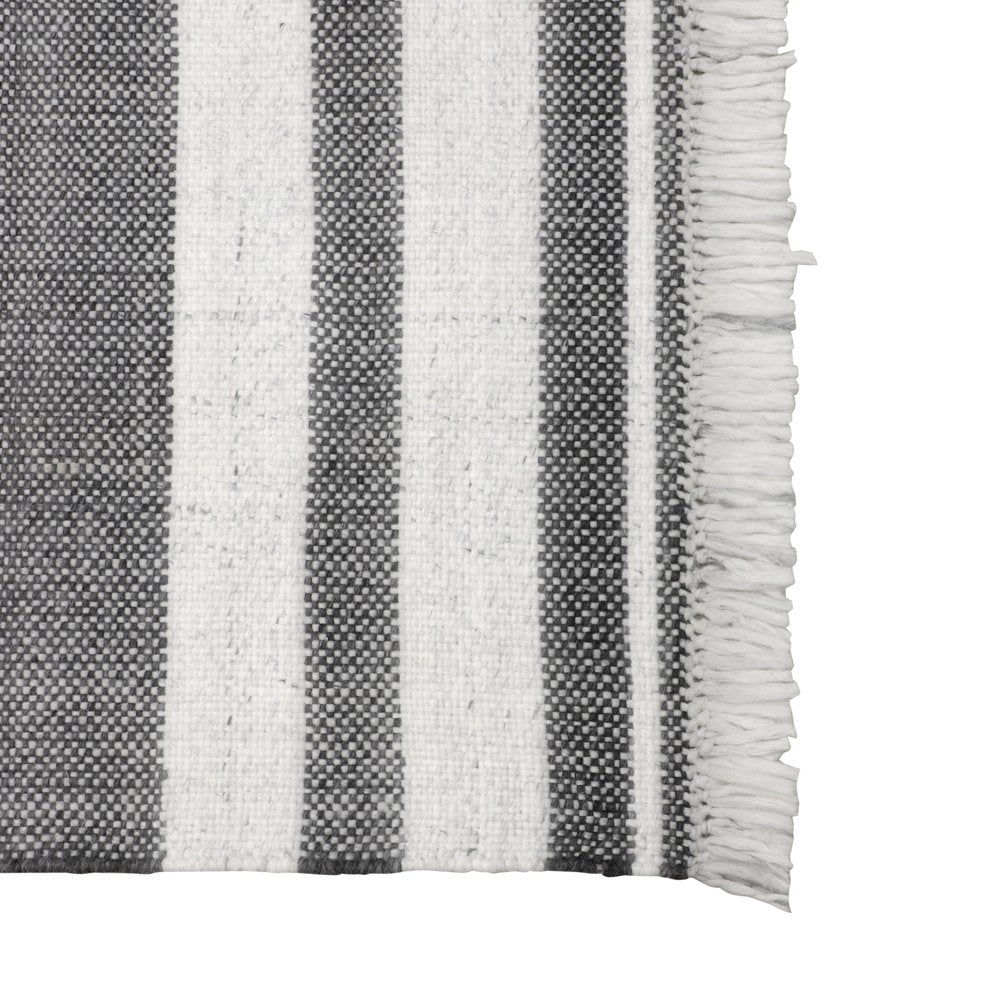 8' X 10' Blue Striped Handmade Stain Resistant Non Skid Indoor Outdoor Area Rug — view 12