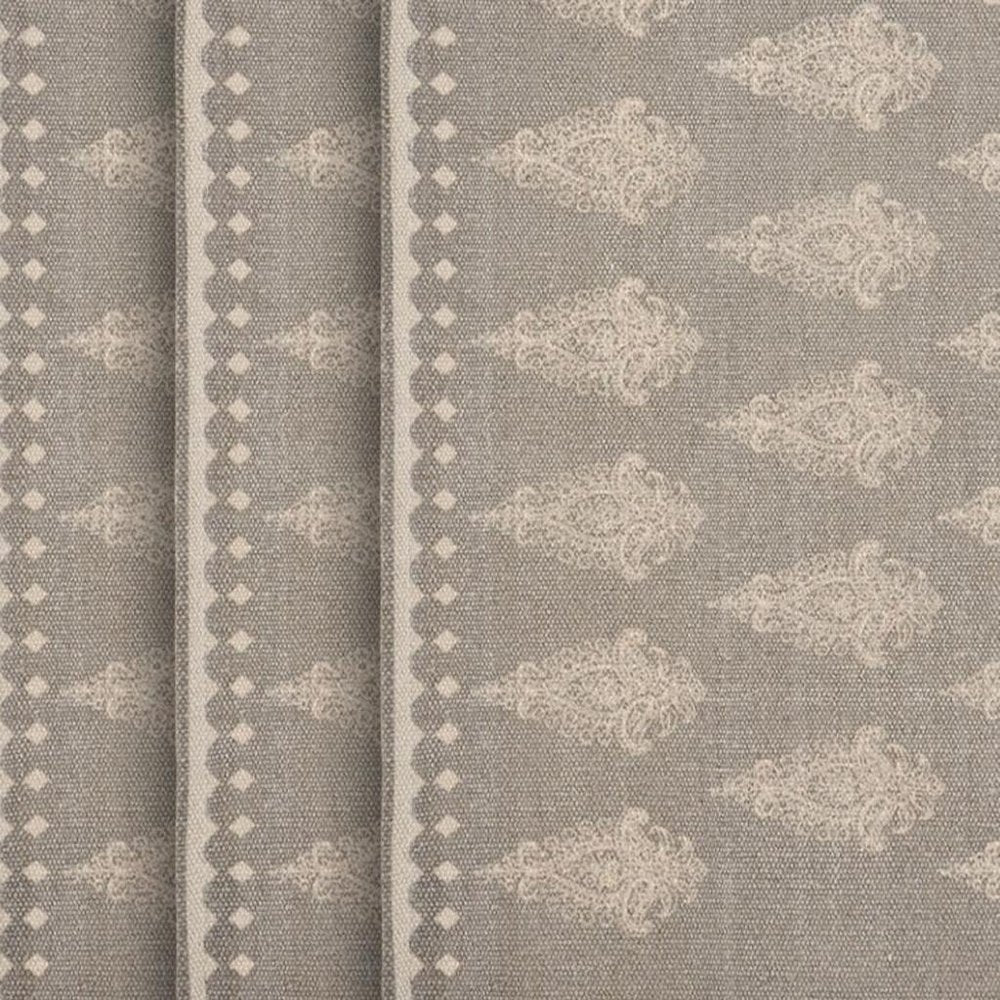 19" Set of Four Gray And Cream Geometric Medallion Cotton Placemats HomeRoots