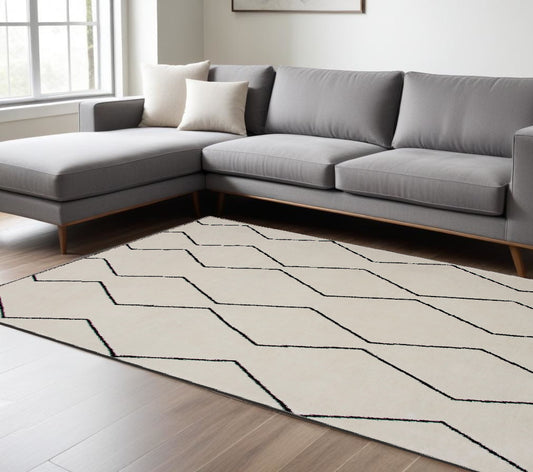 7' X 10' Beige and Black Geometric Power Loom Distressed Area Rug - 78.0" (H) x 114.0" (W) x 0.4" (D)